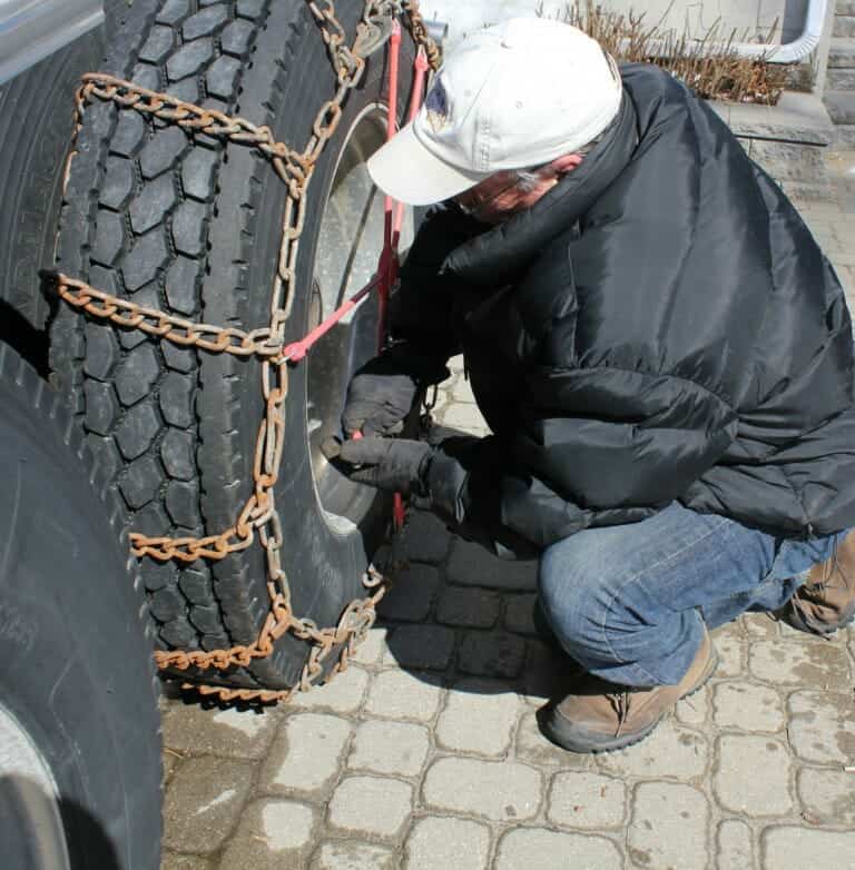 Chains For Tires 101: When Should You Use Tire Chains for Cars?