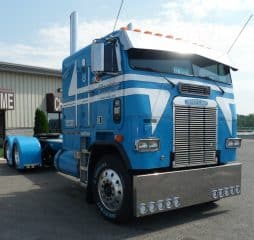 The Only Old School Cabover Truck Guide You’ll Ever Need